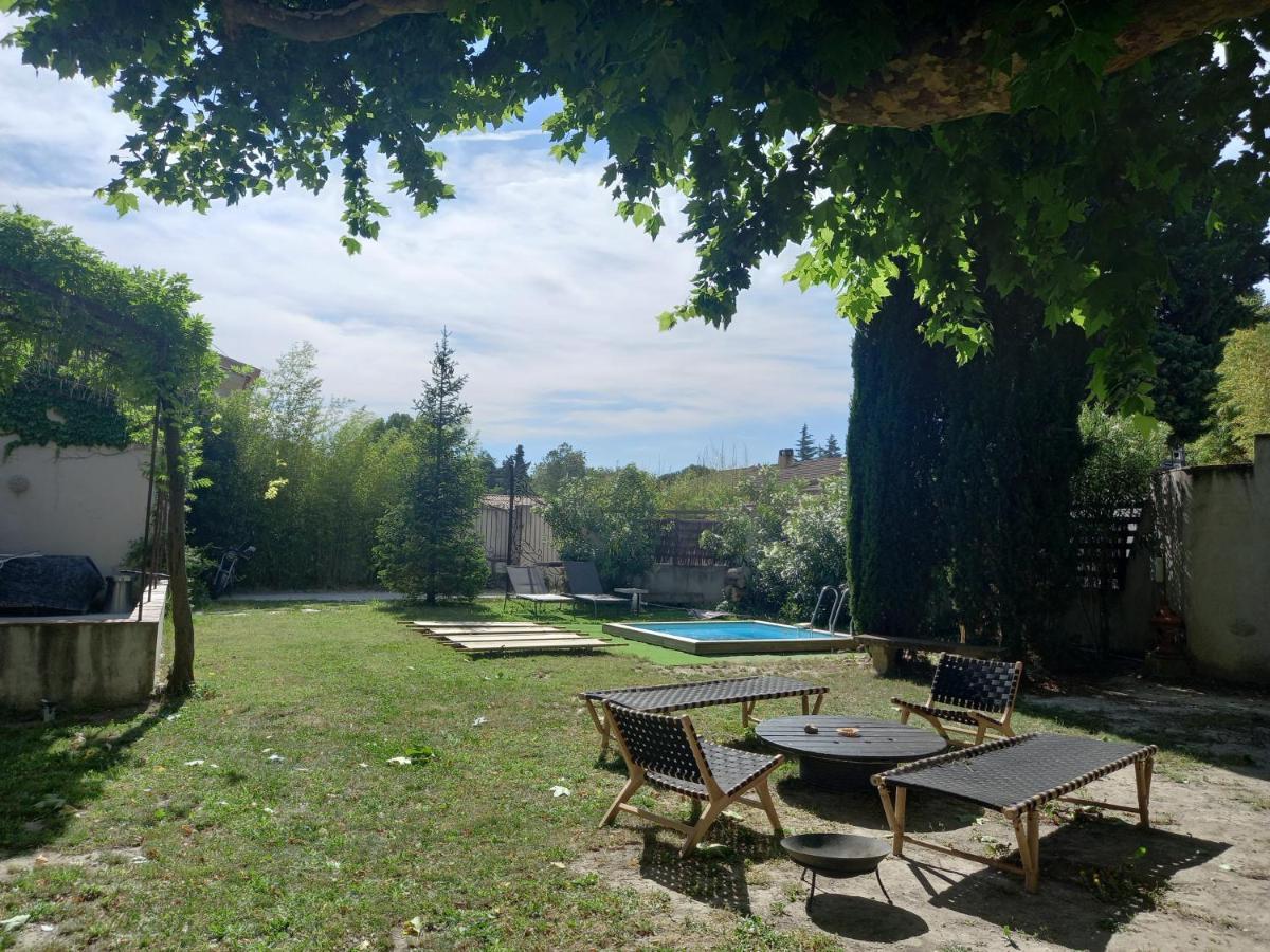 Mas Carita Bed & Breakfast Cabannes Exterior foto